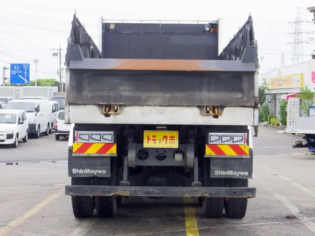 ＵＤ クオン QKG-CW5XL(6x4)の写真6