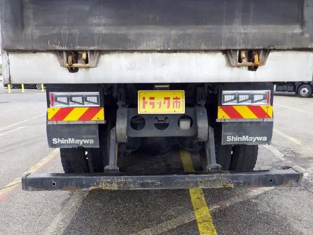 ＵＤ クオン QKG-CW5XL(6x4)の写真10