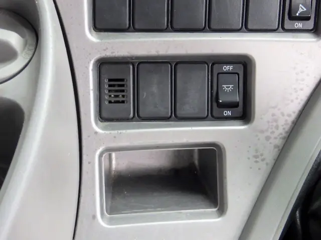 ＵＤ クオン QKG-CW5XL(6x4)の写真21