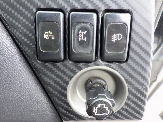 ＵＤ クオン QKG-CW5XL(6x4)の写真30