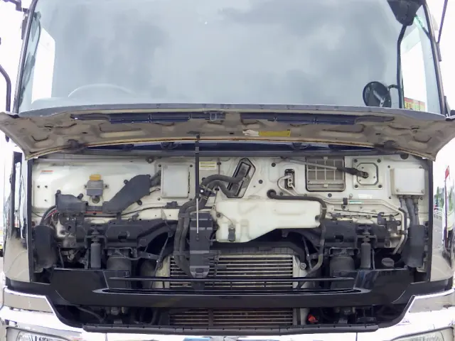 ＵＤ クオン QKG-CW5XL(6x4)の写真32