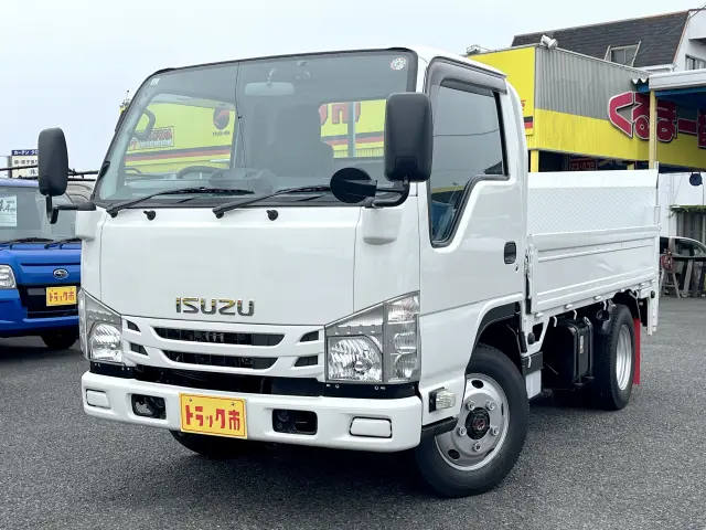 いすゞ エルフ 2RG-NJS88A(4WD)の写真1