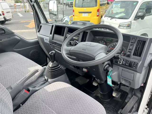 いすゞ エルフ 2RG-NJS88A(4WD)の写真16