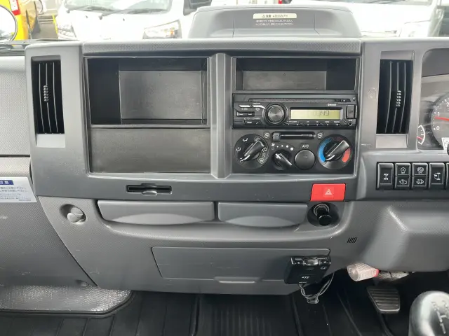 いすゞ エルフ 2RG-NJS88A(4WD)の写真22