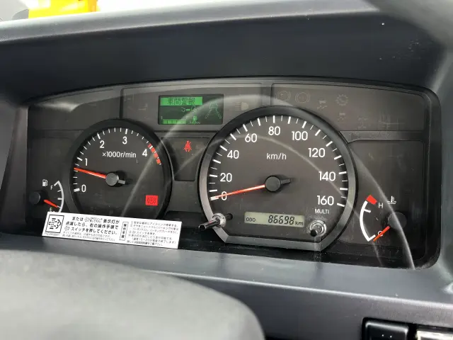 いすゞ エルフ 2RG-NJS88A(4WD)の写真30