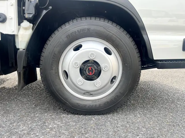 いすゞ エルフ 2RG-NJS88A(4WD)の写真40