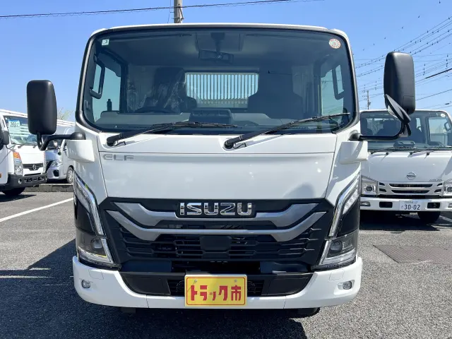 いすゞ エルフ 2RG-NJR88AT(2WD)の写真2