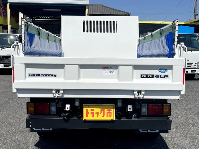 いすゞ エルフ 2RG-NJR88AT(2WD)の写真5