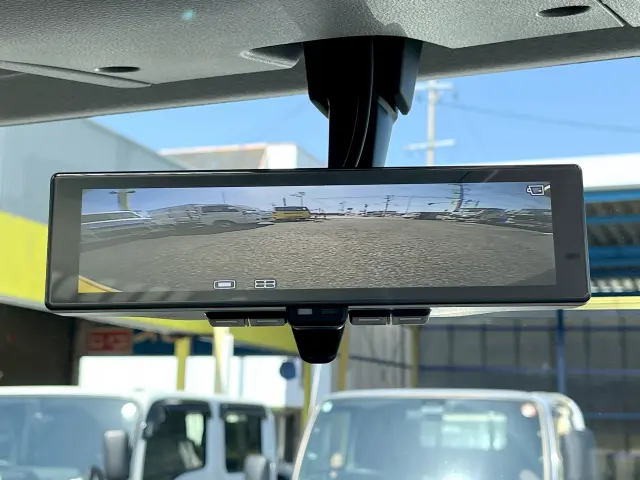 いすゞ エルフ 2RG-NJR88AT(2WD)の写真24