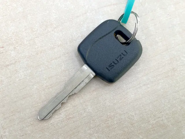 いすゞ エルフ 2RG-NJR88AT(2WD)の写真32