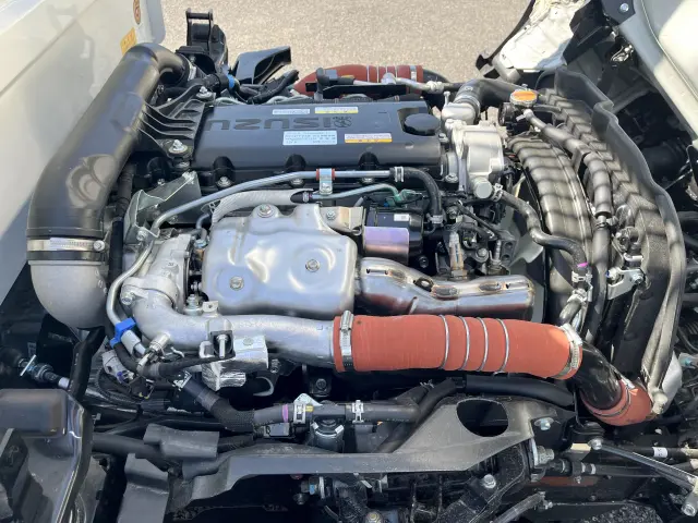 いすゞ エルフ 2RG-NJR88AT(2WD)の写真35