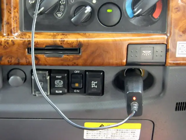 いすゞ フォワード PDG-FRR34S2(2WD)の写真22