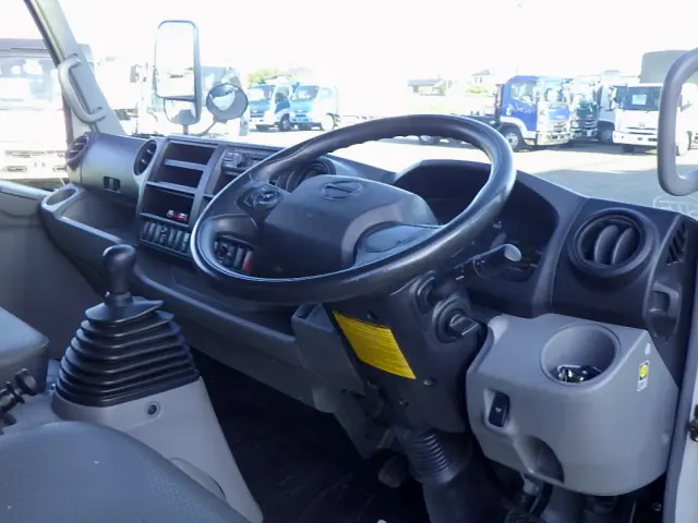 日野 デュトロ 2KG-XZU720M(2WD)の写真45