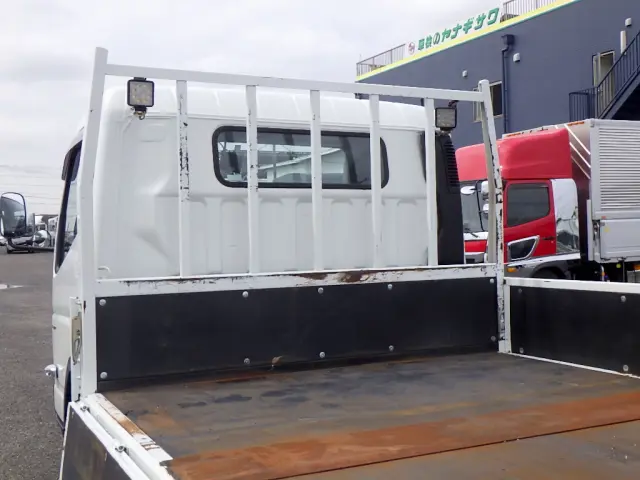 三菱 キャンター 2PG-FEB90(2WD)の写真10