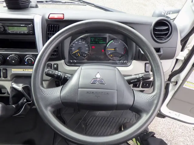 三菱 キャンター 2PG-FEB90(2WD)の写真14