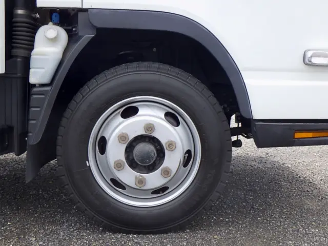 三菱 キャンター 2PG-FEB90(2WD)の写真19