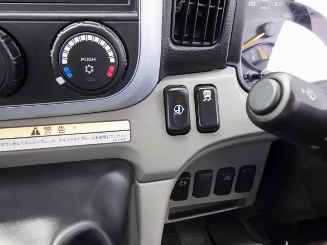 三菱 キャンター 2PG-FEB90(2WD)の写真47