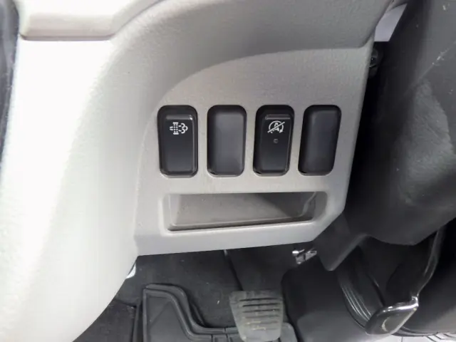 三菱 キャンター 2PG-FEB90(2WD)の写真48