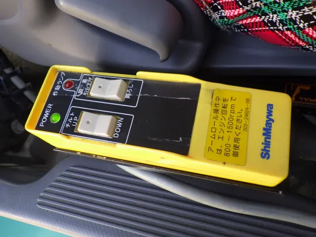 いすゞ フォワード 2RG-FRR90S2(2WD)の写真9