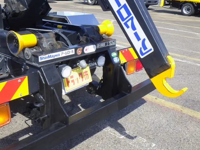 いすゞ フォワード 2RG-FRR90S2(2WD)の写真35