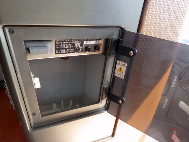 三菱 エアロミディ KK-MM86FH(2WD)の写真32
