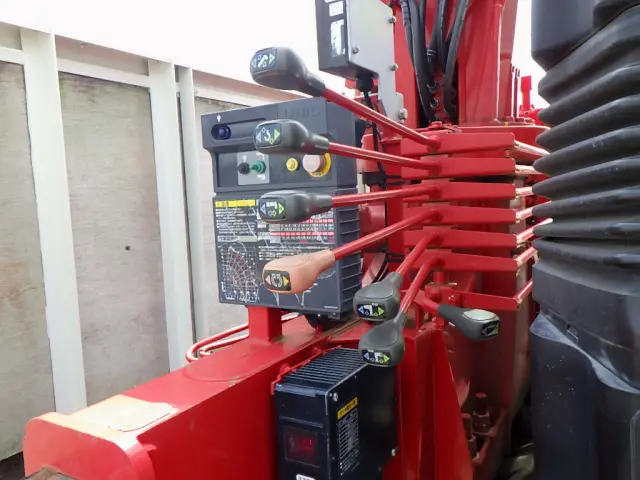 全車に納車より１ヵ月間の保証もしくは，走行距離１０００ｋｍの保証がついています。車両基本部分へ修理保証をお付けいたします（車両架装部分は保証対象外となります）|日野 レンジャー 2KG-FC2ABA(2WD)の写真12