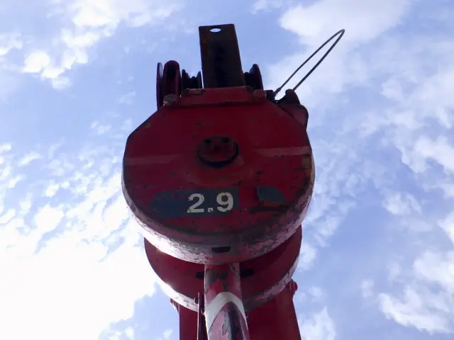 ○板金・架装もお任せ下さい○　販売車両の塗装仕上・看板施工等はもちろんのこと，車両の全塗装から床板の張り替え等も承っております！！まずは当店スタッフまでお気軽にご相談ください！|日野 レンジャー 2KG-FC2ABA(2WD)の写真13