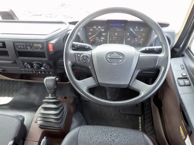 在庫にないトラックも見つかるまでお客様のサポートをさせて頂きます！（セミロング、ワイドロング、超ロング、パワーゲート、冷凍車、２ｔ、４ｔ）等。お探しのトラックが見つかった後のサポートもお任せください☆|日野 レンジャー 2KG-FC2ABA(2WD)の写真16