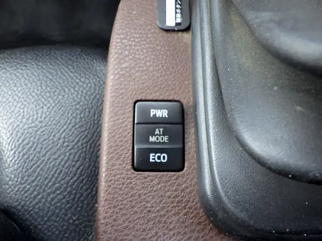 日野 レンジャー 2KG-FC2ABA(2WD)の写真46