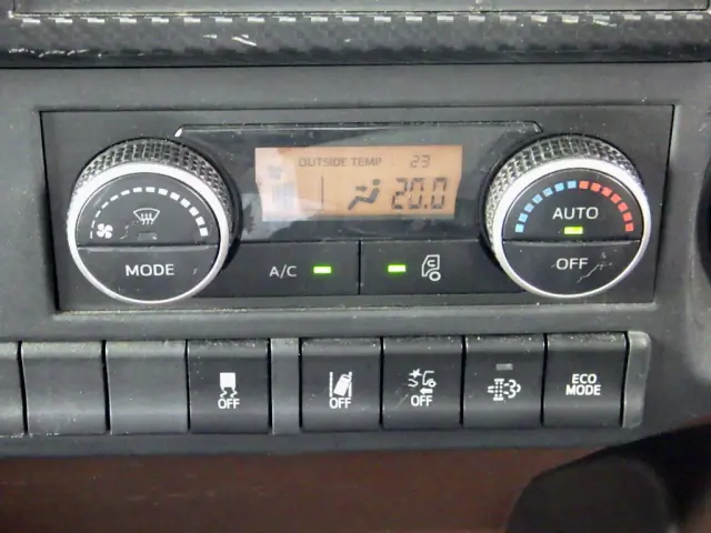 日野 レンジャー 2KG-FD2ABG(2WD)の写真18