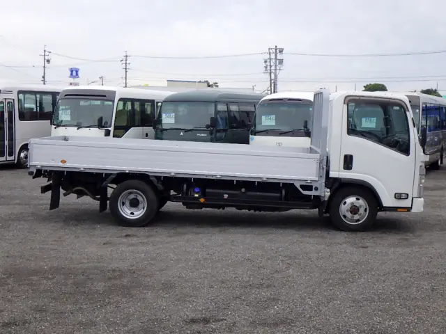 いすゞ エルフ 2RG-NLS88AR(4WD)の写真5