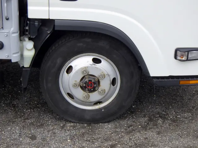 いすゞ エルフ 2RG-NLS88AR(4WD)の写真25