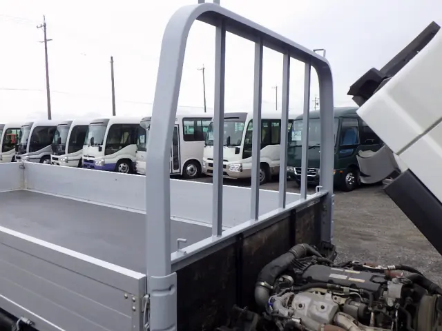 いすゞ エルフ 2RG-NLS88AR(4WD)の写真32