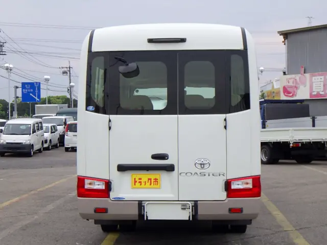 トヨタ コースター SKG-XZB70(2WD)の写真6