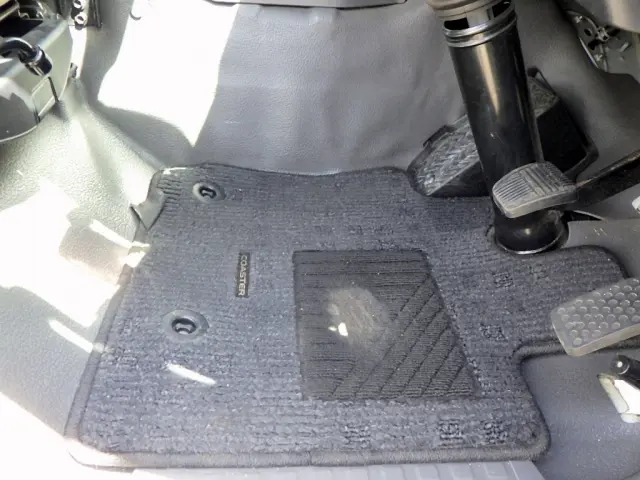 トヨタ コースター 2DG-XZB70(2WD)の写真26