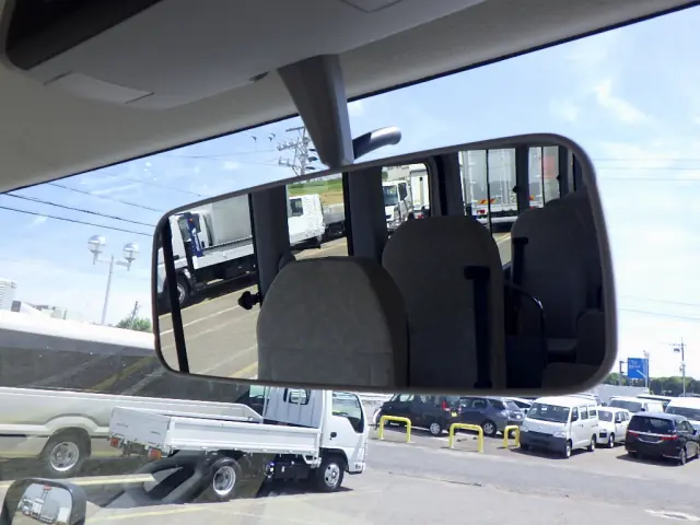 トヨタ コースター 2DG-XZB70(2WD)の写真44