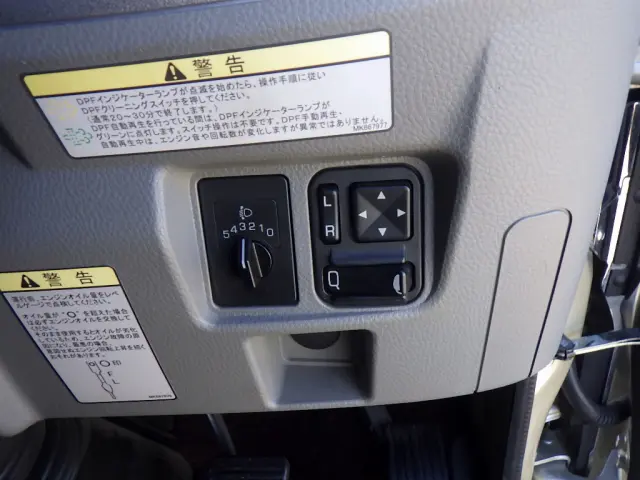 三菱 キャンター 2RG-FEB80(2WD)の写真23
