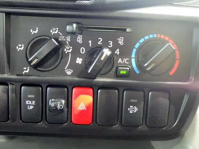 トヨタ ダイナ LDF-KDY271(4WD)の写真20