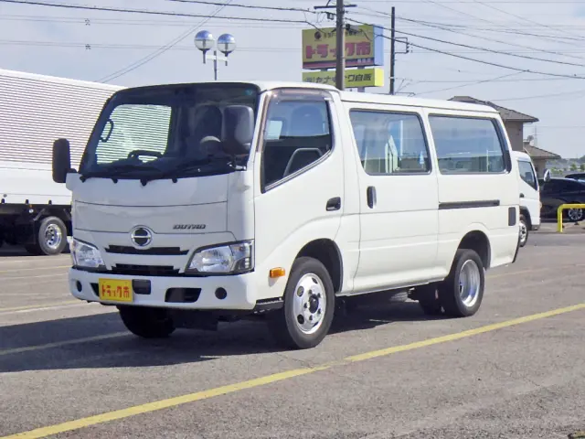 日野 デュトロ TPG-XZC605Y(2WD)の写真7