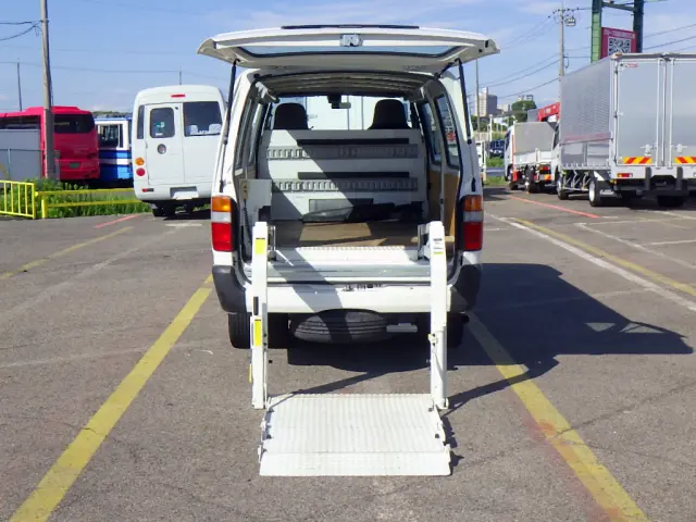日野 デュトロ TPG-XZC605Y(2WD)の写真11