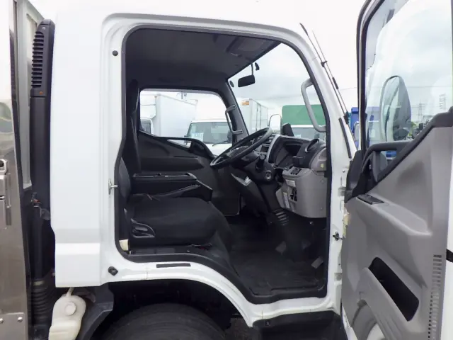 三菱 キャンター 2RG-FEB20(2WD)の写真35