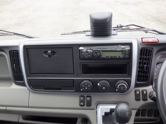 三菱 キャンター 2RG-FEB20(2WD)の写真38