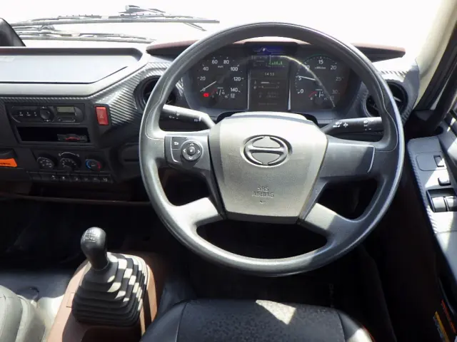 日野 レンジャー 2KG-FD2ABA(2WD)の写真19