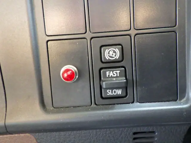 日野 レンジャー 2KG-FD2ABA(2WD)の写真47