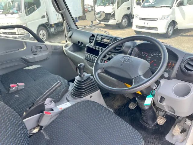 トヨタ ダイナ 2PG-GDY281(4WD)の写真11