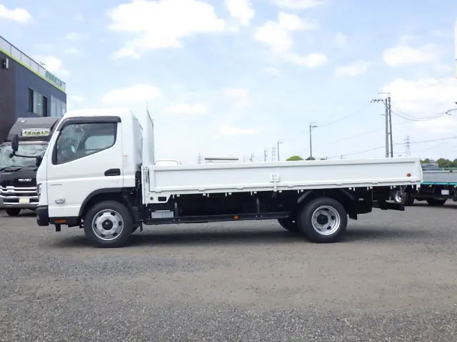 三菱 キャンター 2RG-FEB80(2WD)の写真4