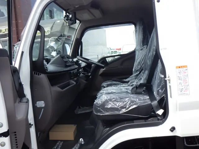 三菱 キャンター 2RG-FEB80(2WD)の写真11