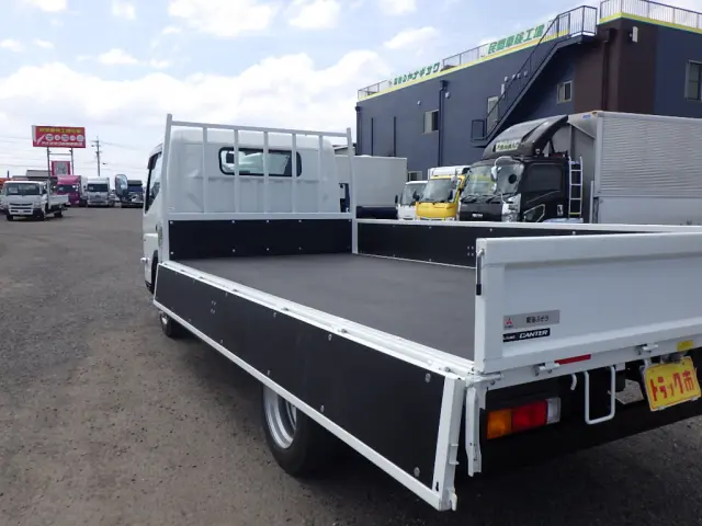 三菱 キャンター 2RG-FEB80(2WD)の写真36