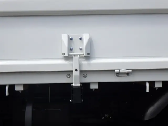 三菱 キャンター 2RG-FEB80(2WD)の写真37