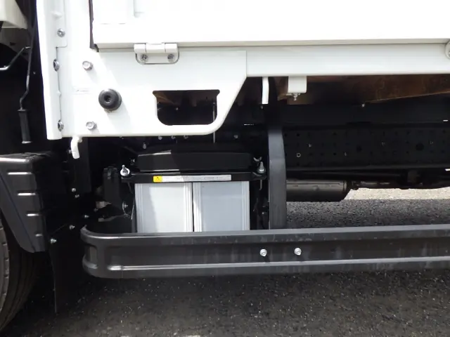 三菱 キャンター 2RG-FEB80(2WD)の写真43